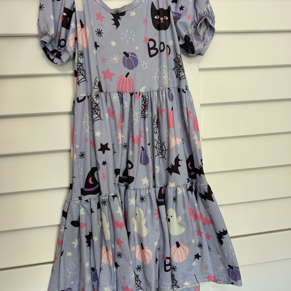 Dot dot smile Halloween themed dress. Play condition!